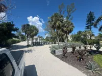 Beachfront Paradise on Lbk - Steps to Sugar Sand, Gulf Waves and Magical Sunsets - Wifi