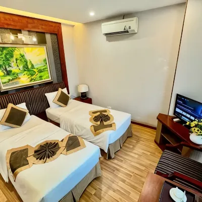 جالانت هوتل Hotels near هاي با ترونغ