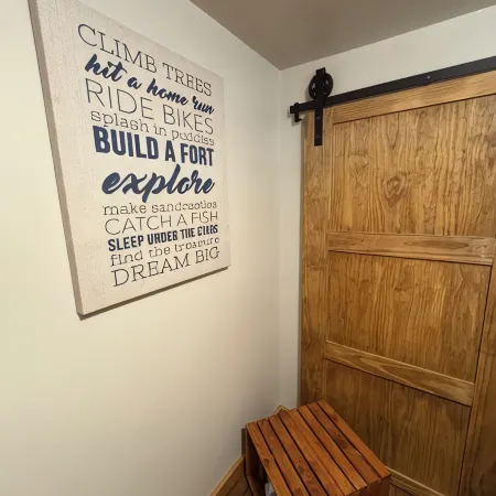 Cozy cabin right on the water! All bikers, skiers, fisherman and more welcome!