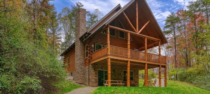 Christine's Chalet Cabin at Trickle Creek Hotels in Hocking County