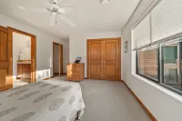 Beautiful 5 Bedroom 3500sf Cabin in Torreon Golf Community in Show Low