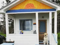 Oceanfront Sunset Cottage with Kayaks - Wifi