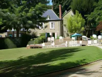 Hôtel du Château Hôtels à : Combourg