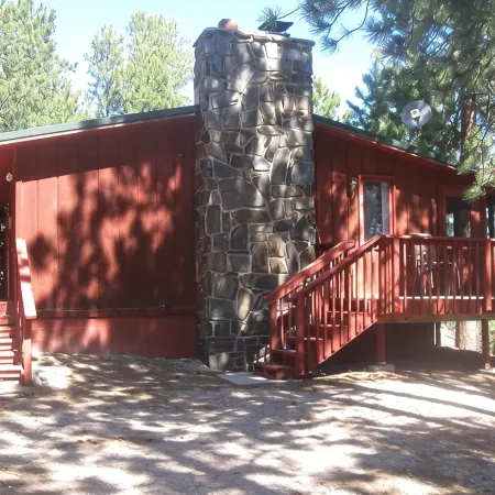 Peaceful Mountain Cabin Near Lake Pactola – Perfect for Families or Couples