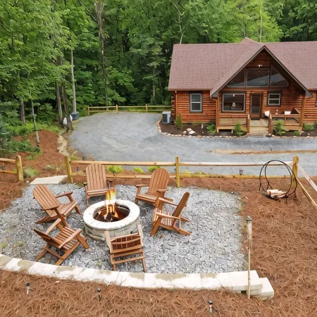 Summer Vaca Deals-Book Today; 8 Min to Downtown - Hot Tub, Game Rm, Firepit