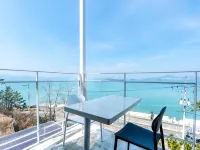 Yeosu Staylog Hotels near Hyangiram Hermitage