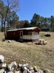 Charming tiny house with AC in delightful Sardis Lake. - Chalets