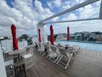Alizee Tower - Condos