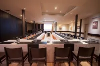 Hotel Monasterio Benedictino - parking