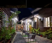 D'Barn Hostel