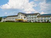 Momentum Hotel Hotéis em Anif