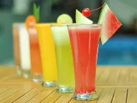 Pose in Solo by Wstay - bar