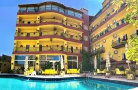 Mariam Hotel - Pools