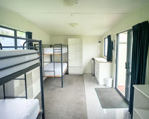 Welcome Bay Hot Pool and Accommodation Hotels in Tauranga