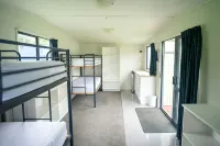 Welcome Bay Hot Pool and Accommodation - Wifi