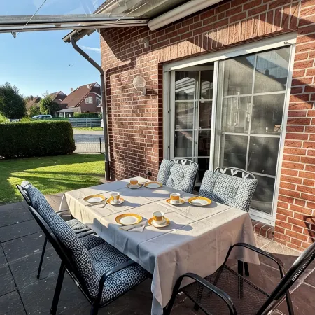 Vacation home in Neßmersiel, quiet cul-de-sac location, close to the dyke