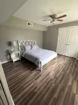 Charming Newly remodeled 3Br2Ba - 4-Star