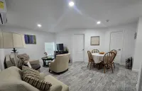 Private Guest Suite • Near Disney & Orlando - 2-Star