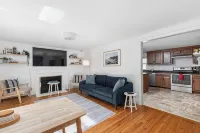 4Br Near Downtown Bristol w/ Yard & Parking - Wifi