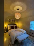 Cozy 2-bedroom apartment in Warren with AC, WiFi