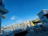 Charming Ocean Front 3-bedroom and 4 Bath  with WiFi and AC in Hernando Beach Hotel di Hernando Beach