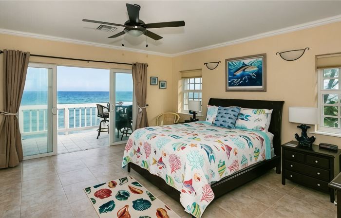 Mahogany Point 5: 3 BR / 3 BA villa in North Side, Sleeps 6