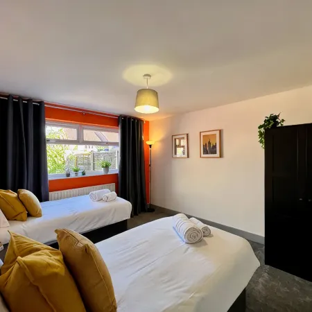 Curzon House 1