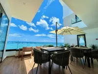 New Moon Hotel - parcheggio
