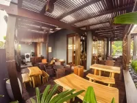 إبوه بالي هوتل Hotels near ايبوه باراد