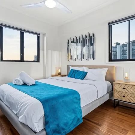 Central Brunswick Apartment Hotel