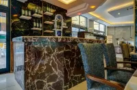 Kleopatra Arsi Hotel - بار