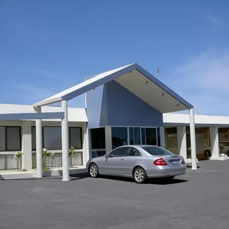 Robetown Motor Inn & Apartments