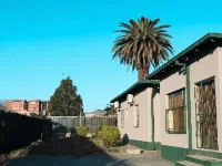 De Ellas Boutique Lodge Hotels near Polokwane Airport