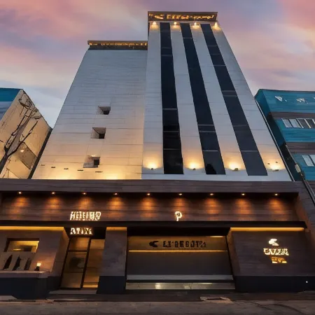 SASANG HOUND HOTEL Отели рядом с Аэропорт Гимхе