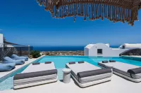 Cuore Santo Suites - Infinity Pools
