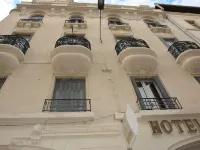 Régina Boutique Hotel Hotels near Ceccano Media Library