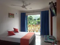 帕羅米諾海灘里維拉酒店 - 露台