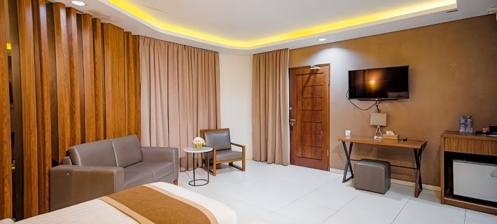 Patra Anyer セランのホテル
