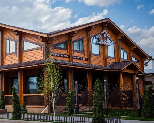 Chalet Hotels in Taraz