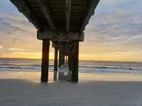 The Place to Be !! Walk 2 Beach, Restaurants, Activities - 2-Star