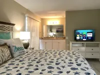Sunshine Oasis 2 With Heated Saltwater Pool Just Minutes to Gulf Beaches - Beach