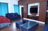 Hotel Omkaar & Restaurant Chinyalisaur - Kitchens