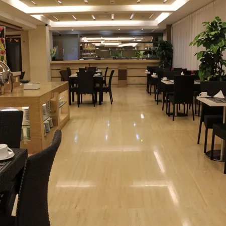 Grand Royal Denai Hotel Hotels in Bukittinggi