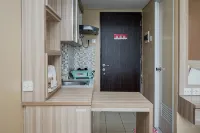 Modern and Relax Studio Room at Serpong Greenview Apartment by Travelio