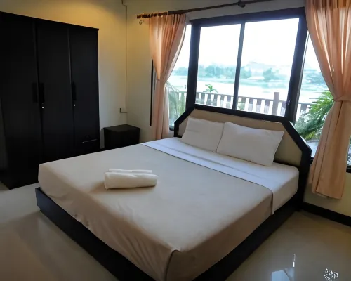 Huaymuang Apartment Hotels near Ubon Square