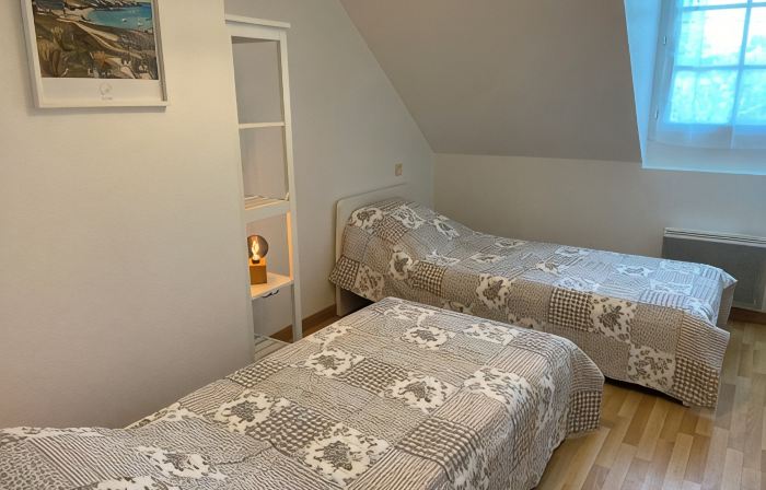 House 600 m from the sea, Sarzeau, between Ocean and Gulf of Morbihan, 6 people.