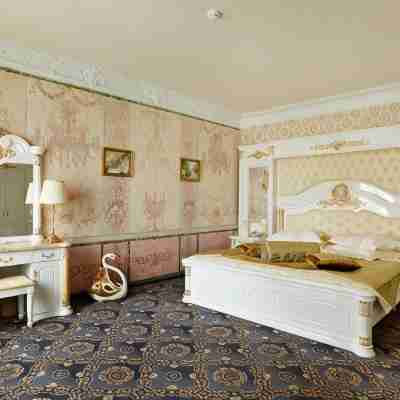 Green House Rooms
