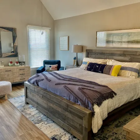 Beautiful vacation home in Kill Devil Hills. Enjoy the ocean and the sound.