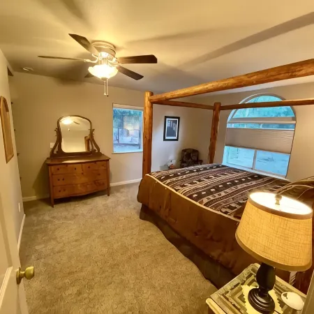 Luxury Home in Blue Lake Springs, Close to Bear Valley and Giant Sequoia Trees