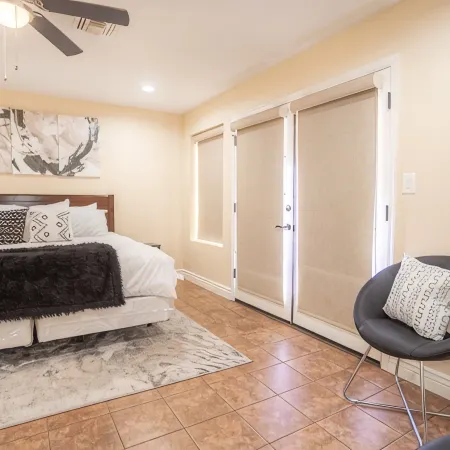 Game Room/ Pool and Jacuzzi Cozy Home in Yuma